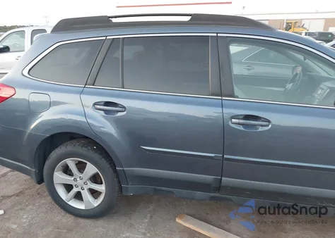 2013 Subaru Outback 2.5I Premium из США, поврежденный, VIN 4S4BRCCCXD3204780